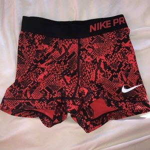 Nike Pro Spandex Snake Skin Pattern